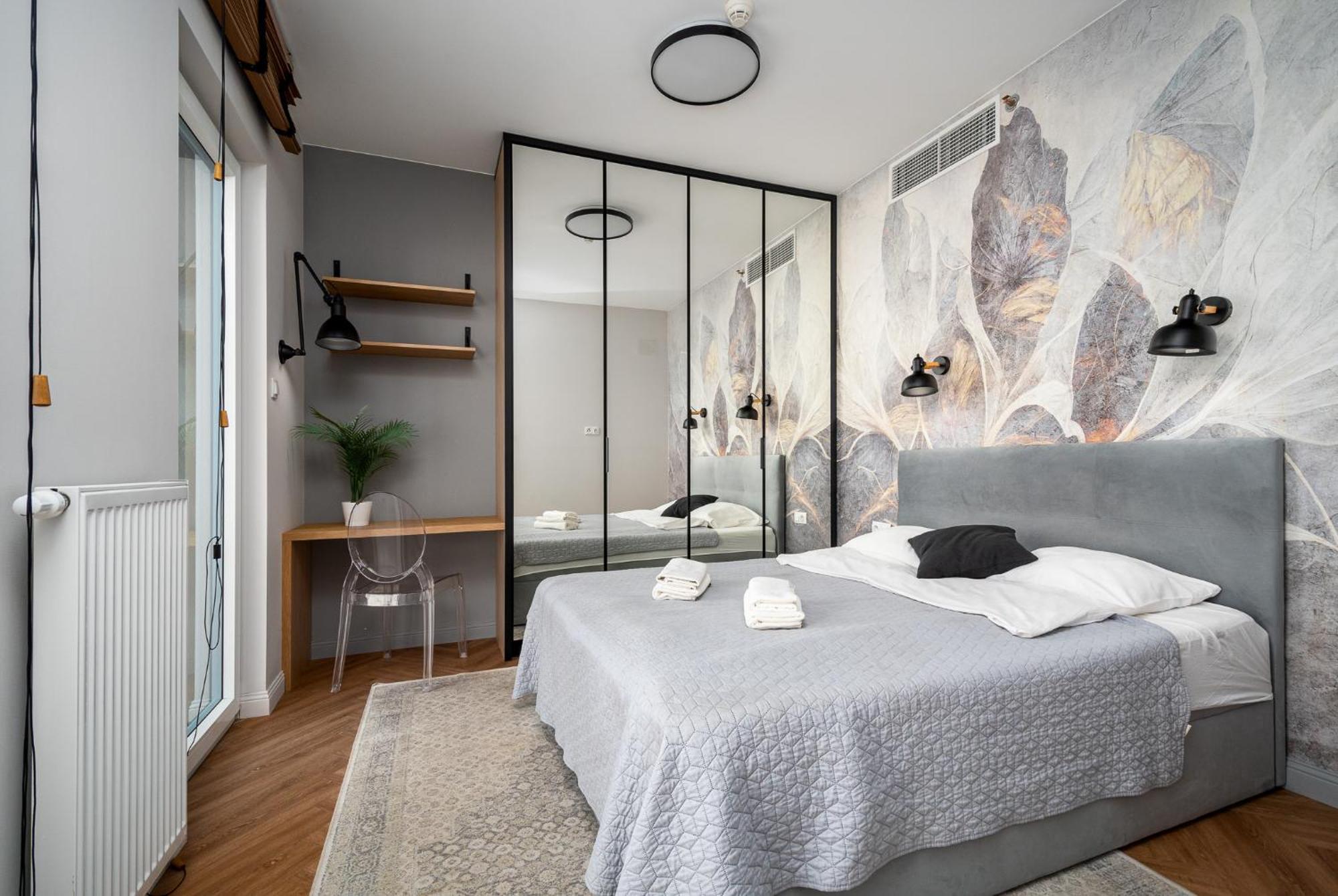 Wola Tower Deluxe Separate Bedroom With Free Garage - By Perfect Apart Warschau Exterior foto