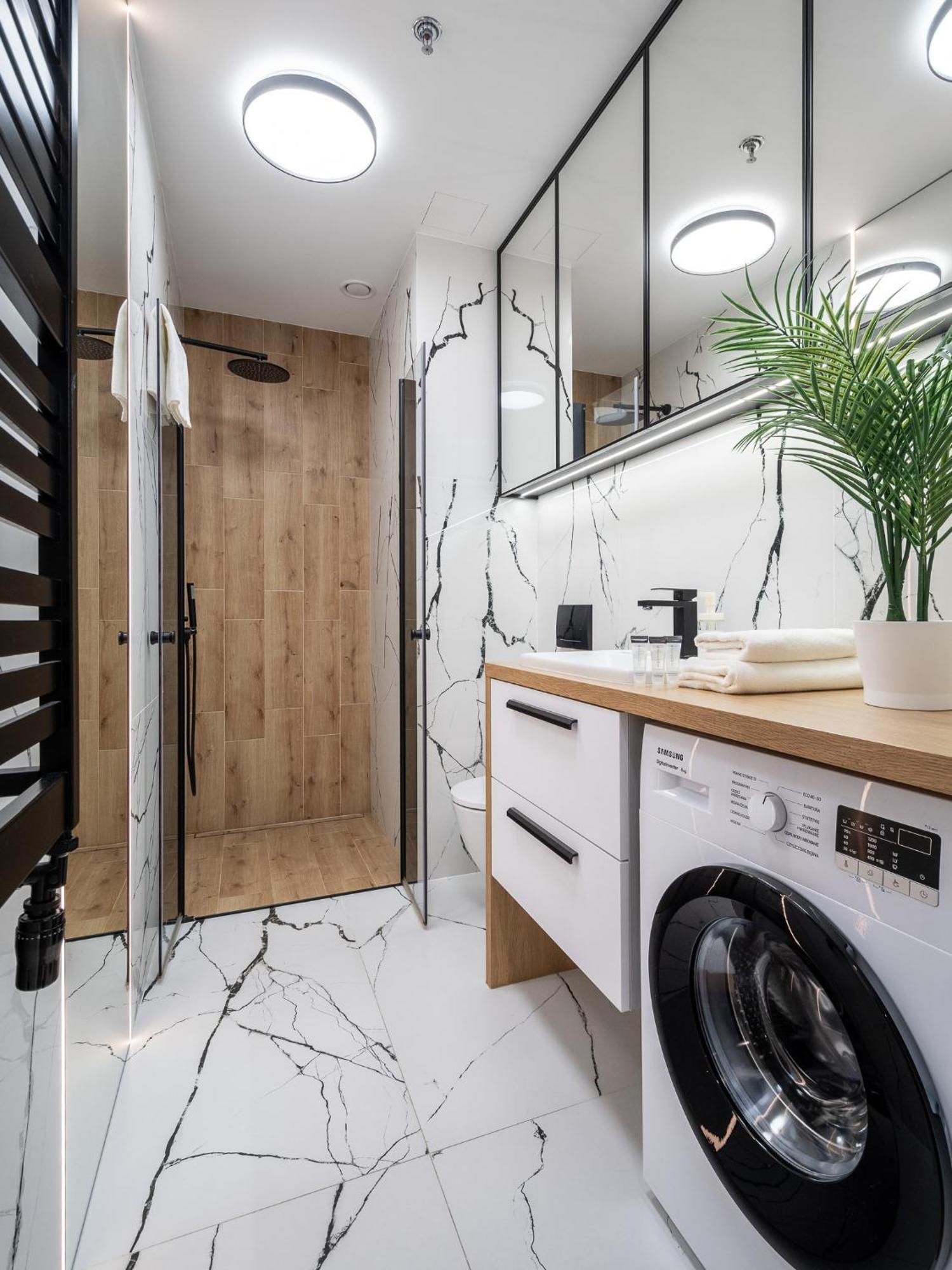 Wola Tower Deluxe Separate Bedroom With Free Garage - By Perfect Apart Warschau Exterior foto
