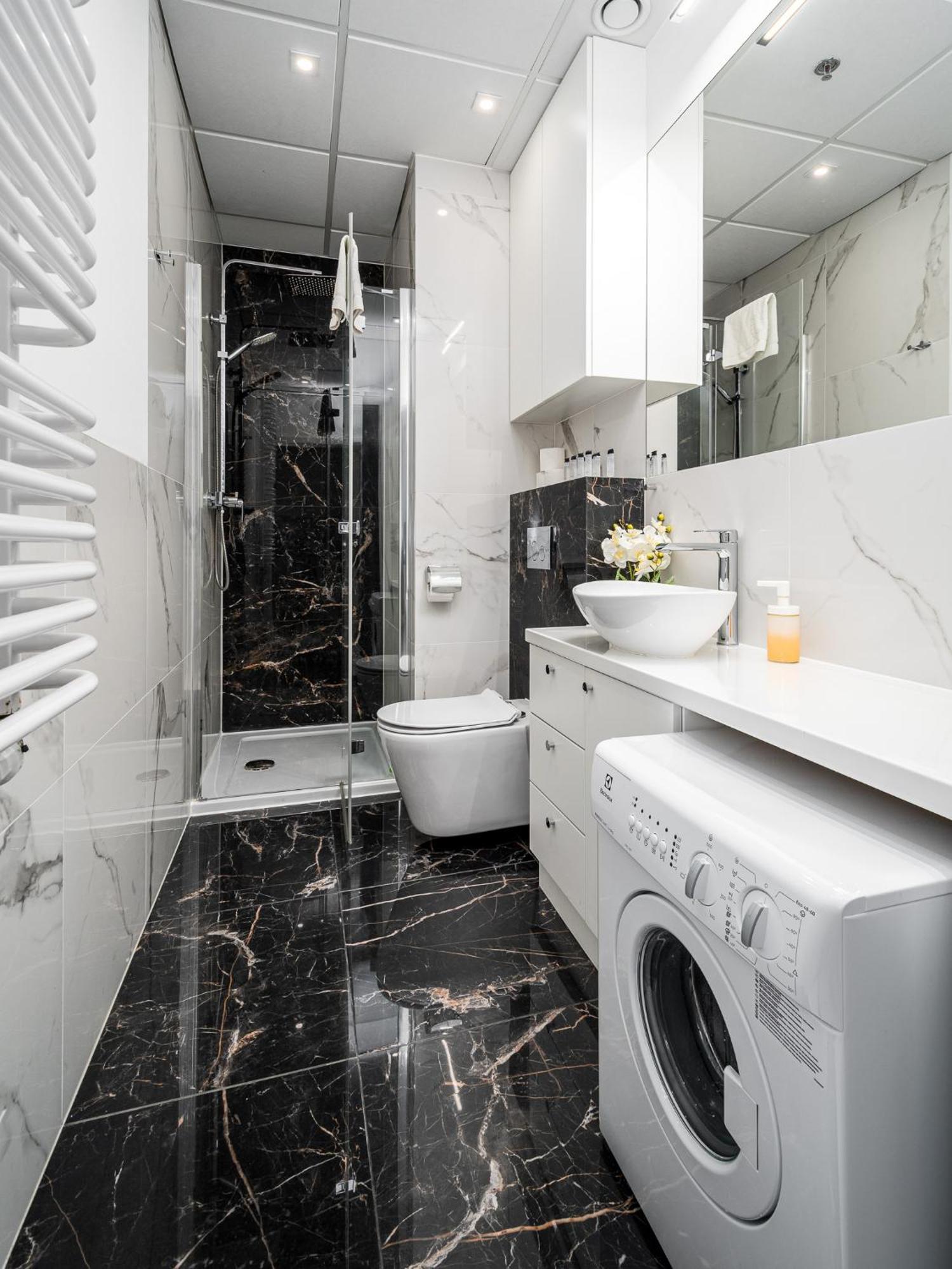 Wola Tower Deluxe Separate Bedroom With Free Garage - By Perfect Apart Warschau Exterior foto